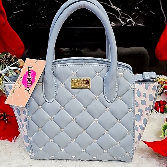 BETSEY JOHNSON BLUE/WHITE QUILTED LUV BETSEY CROSSBODY - Picture 2 of 7